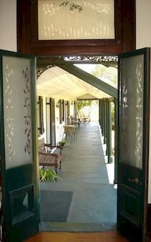 Lochinvar House B&B - Accommodation Sunshine Coast 5