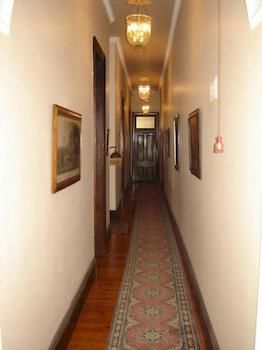 Lochinvar House B&B - Accommodation Sunshine Coast 10