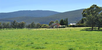 Langbrook Estate Cottages - Accommodation Sunshine Coast 20