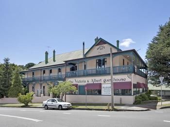 The Victoria & Albert Guesthouse - Accommodation Sunshine Coast 0