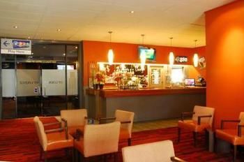 Palms Hotel Motel Chullora - Accommodation Sunshine Coast 5