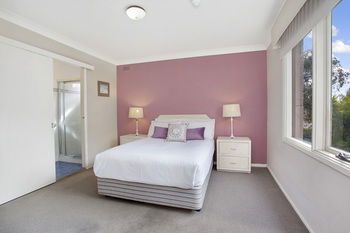 Boronia Lodge Burwood - Accommodation Sunshine Coast 9