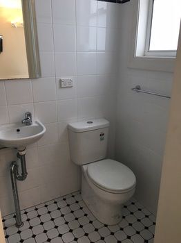 Boronia Lodge Burwood - Accommodation Sunshine Coast 18