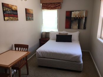 Boronia Lodge Burwood - Accommodation Sunshine Coast 26