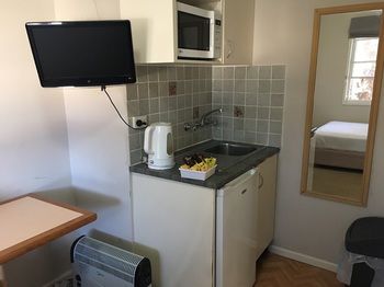 Boronia Lodge Burwood - Accommodation Sunshine Coast 45