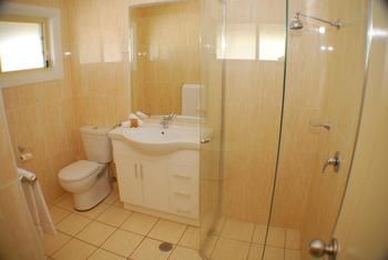 Stockmans Motel - Accommodation Sunshine Coast 3