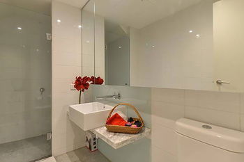 Anchor On Spencer - Accommodation Sunshine Coast 4