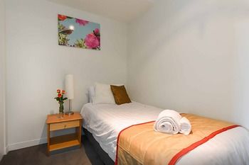 Anchor On Spencer - Accommodation Sunshine Coast 17