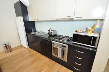 Camperdown 7 Dun Furnished Apartment - Accommodation Sunshine Coast 4