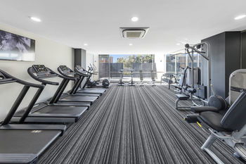 Meriton Serviced Apartments Sydney Airport - Accommodation Sunshine Coast 1