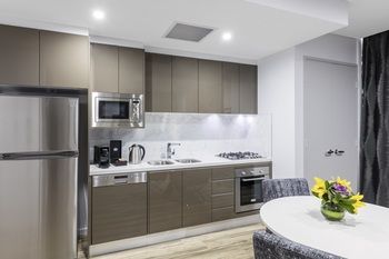 Meriton Serviced Apartments Sydney Airport - Accommodation Sunshine Coast 12