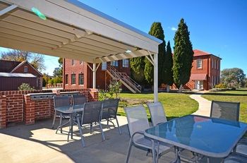 The Hallows Accommodation - Accommodation Sunshine Coast 16
