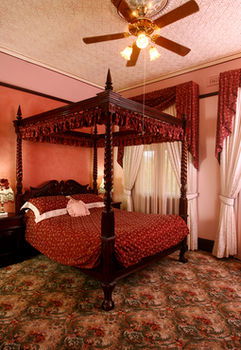 CBC Bed & Breakfast & Cafe - Accommodation Sunshine Coast 5