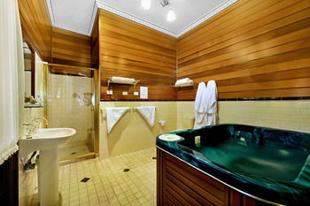 CBC Bed & Breakfast & Cafe - Accommodation Sunshine Coast 14