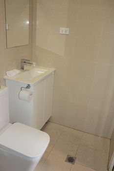Annandale Hotel - Accommodation Sunshine Coast 0