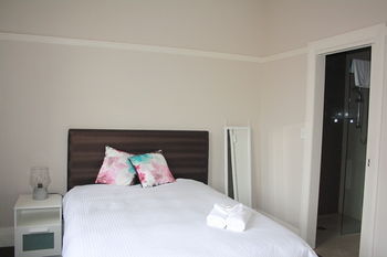Annandale Hotel - Accommodation Sunshine Coast 7