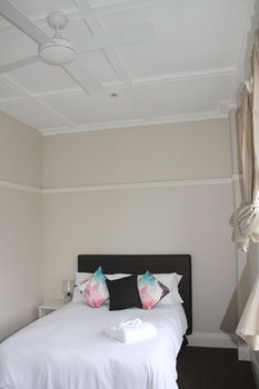 Annandale Hotel - Accommodation Sunshine Coast 11