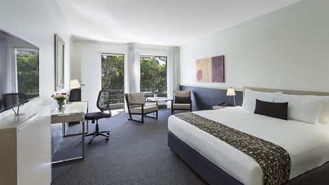 BEST WESTERN PLUS Apollo International Hotel - Accommodation Sunshine Coast 7