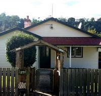 Brothers Town Cottage - Accommodation Sunshine Coast