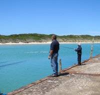 Three Hummock Island Accommodation - Accommodation Sunshine Coast