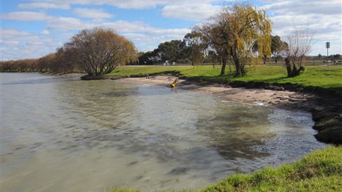 Kangaroo Lake Caravan Park - Accommodation Sunshine Coast 0