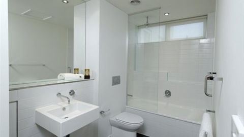 Punthill Apartment Hotels - Williamstown - Accommodation Sunshine Coast 0