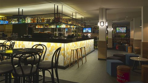 QT Falls Creek Resort - Accommodation Sunshine Coast 7