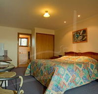 Little Desert Nature Lodge - Accommodation Sunshine Coast
