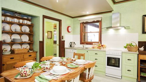 Barwood House Beechworth - Accommodation Sunshine Coast 0