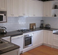 Abaleen House - Accommodation Sunshine Coast