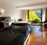 Springs Spa Villa - Accommodation Sunshine Coast