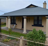 Agnes Cottage Bed and Breakfast