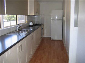 Cotton Palm Cottage - Accommodation Sunshine Coast 3