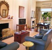 The Fire Station Inn - Residency Penthouse - Accommodation Sunshine Coast