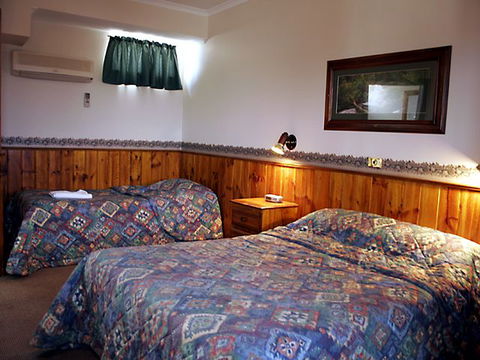 Astor Motor Inn - Accommodation Sunshine Coast 1