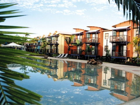 Australis Noosa Lakes - Accommodation Sunshine Coast 1