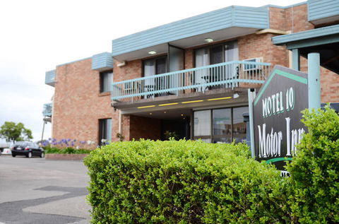 Motel 10 - Accommodation Sunshine Coast 0