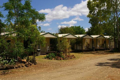 Bedrock Village Caravan Park - Accommodation Sunshine Coast 0