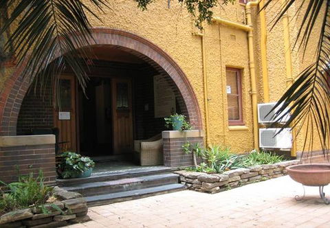 Burwood Bed & Breakfast - Accommodation Sunshine Coast 2