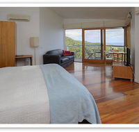Chris's Beacon Point Restaurant  Villas - Accommodation Sunshine Coast
