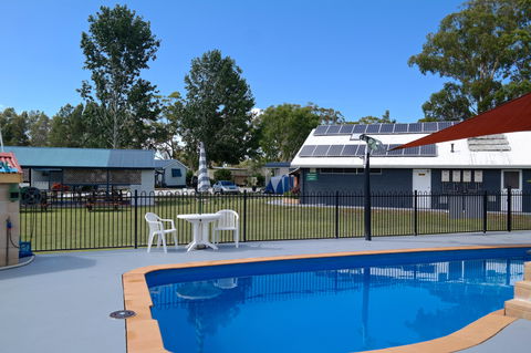 Colonial Holiday Park & Leisure Village - Accommodation Sunshine Coast 1