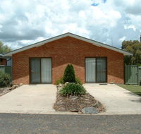 Fossicker Caravan Park - Accommodation Sunshine Coast
