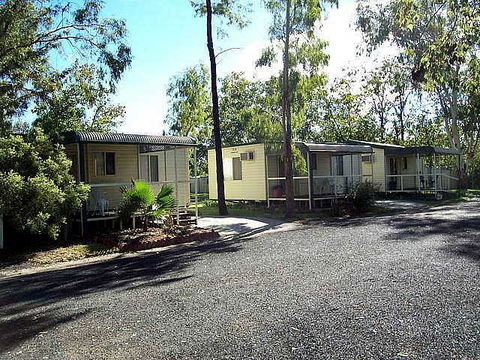 Highway Tourist Village - Accommodation Sunshine Coast 0