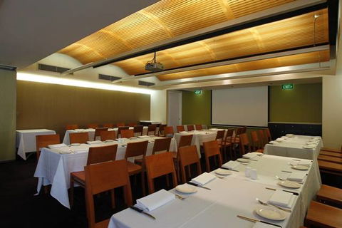 Ibis Styles Sydney Lansvale - Accommodation Sunshine Coast 1