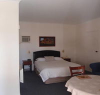 Kinross Inn - Accommodation Sunshine Coast