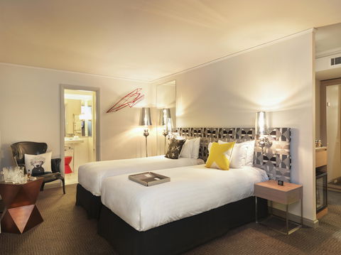 QT Canberra - Accommodation Sunshine Coast 6