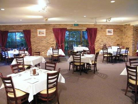 Rest Point Motor Inn And Hereford Steakhouse - Accommodation Sunshine Coast 4