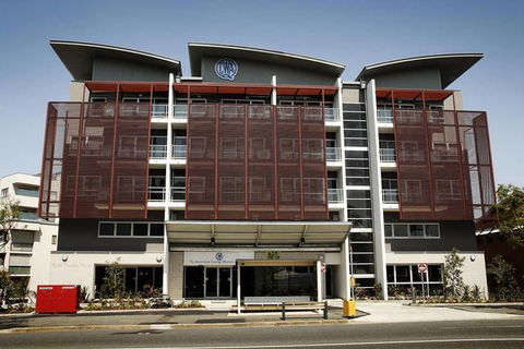 RFH On Gregory - Accommodation Sunshine Coast 0