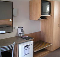 Riviera On Ruthven Motel - Accommodation Sunshine Coast