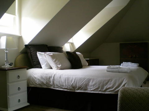 Tanwarra Lodge - Accommodation Sunshine Coast 0